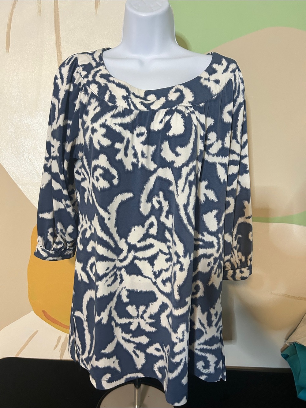 Oscar Oscar de la Renta blue and white patterned top size small
